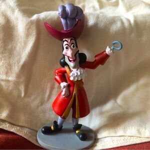 Disney Captain Hook 5.5" figurine Cake topper Peter Pan‎ Neverland